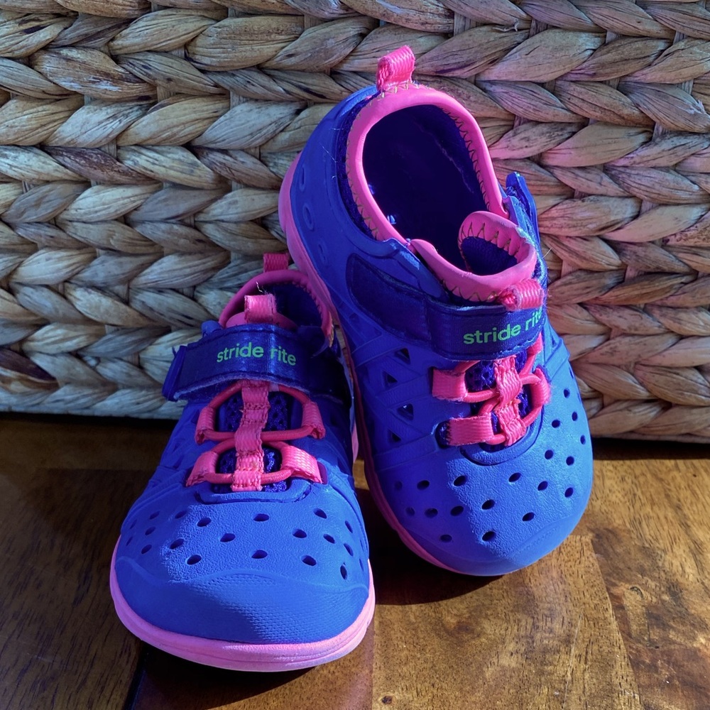 Stride Rite Phibian